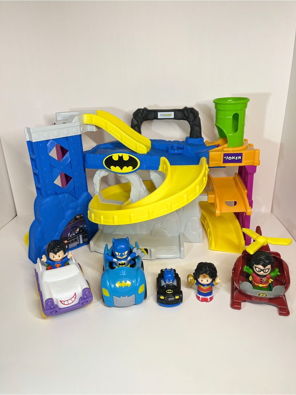 Little People Wheelies Batman Batcave Playset Race N Chase Superhero Figure Lot